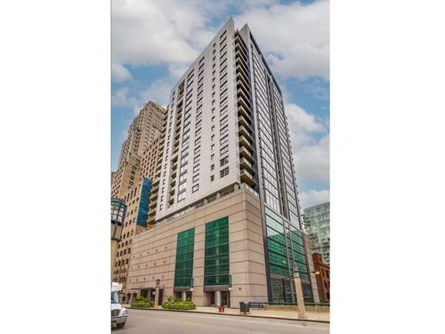 901-160 E Illinois St, Chicago, IL, 60611-5412 | Card Image