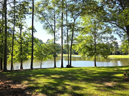 620 Plantation Dr, Santee, SC, 29142-9469 | Card Image