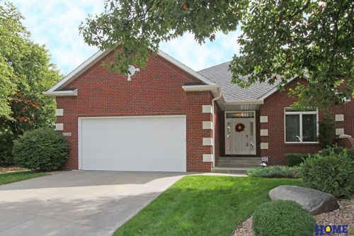 6528 Lone Tree Dr, Lincoln, NE, 68512-2407 | Card Image