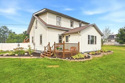 825 1st Ave, CUMBERLAND, WI, 54829-9554 | Card Image
