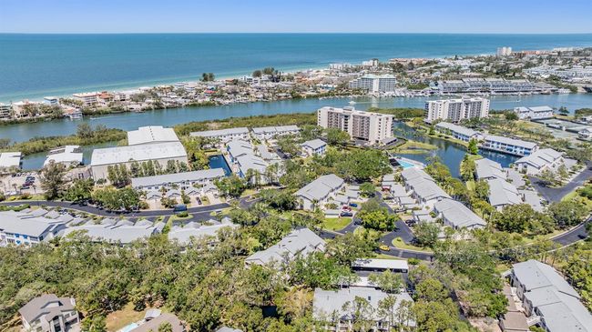 APT-5008 - 11450 Harbor Way, Condo with 2 bedrooms, 2 bathrooms and null parking in LARGO FL | Image 36