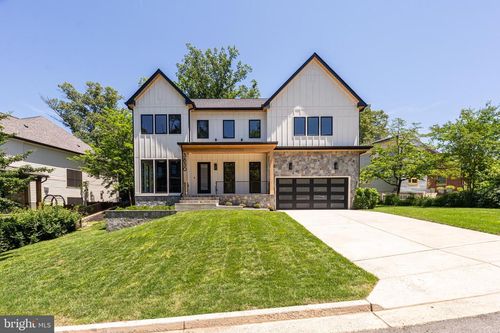 3830 30th Rd N, ARLINGTON, VA, 22207-5305 | Card Image