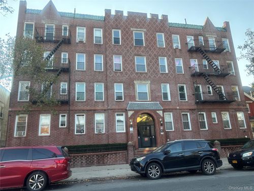 a4-10918 Lefferts Blvd, South Ozone Park, NY, 11420-1304 | Card Image