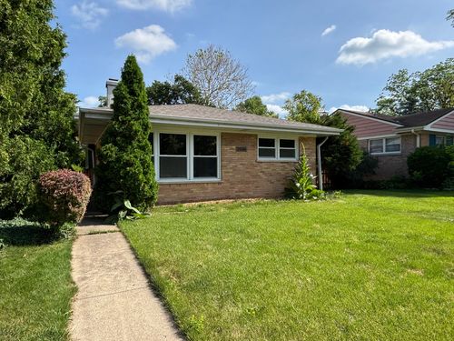 2036 Lake Ave, Wilmette, IL, 60091-1467 | Card Image