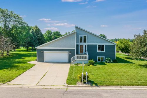 3801 Cedar Park Rd, Fairmont, MN, 56031-2434 | Card Image