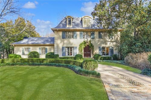 2586 Hyde Manor Dr Nw, Atlanta, GA, 30327-1132 | Card Image