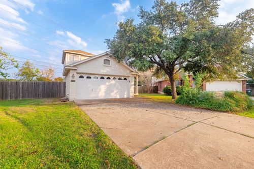 7700 Portland Trl, Austin, TX, 78729-8040 | Card Image