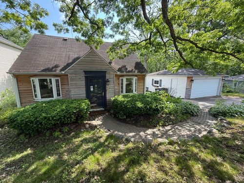 21317 W Shady Ln, Lake Zurich, IL, 60047-8717 | Card Image