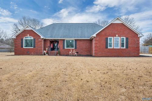 221 Darsey Ct, Meridianville, AL, 35759-1656 | Card Image
