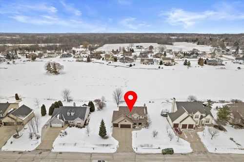 3212 E Lindy Lane, Oak Creek, WI, 53154 | Card Image
