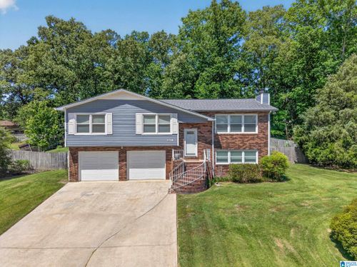 5916 Medders St, Anniston, AL, 36206-1249 | Card Image