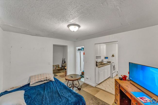 1262 Sw Clay St, Home with 0 bedrooms, 0 bathrooms and null parking in Topeka KS | Image 11