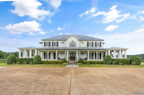 2015 Low Gap Rd, New Hope, AL, 35760-9077 | Card Image