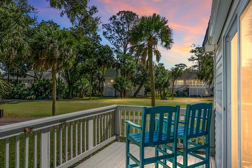278 Driftwood Ln, Edisto Island, SC, 29438-3625 | Card Image