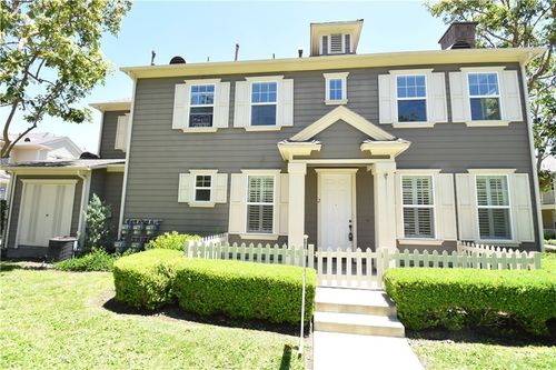 2 Lynde St, Ladera Ranch, CA, 92694-1058 | Card Image