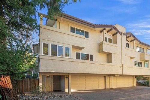 20713 Saint Charles St, Saratoga, CA, 95070 | Card Image