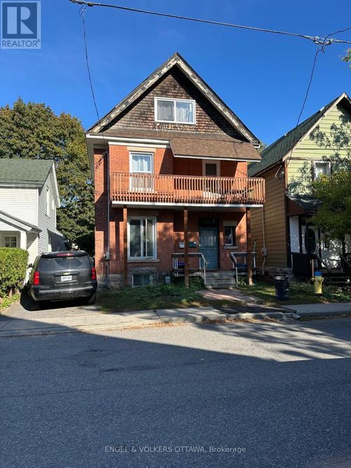 85 Waverley St, Ottawa, ON, K2P0V1 | Card Image