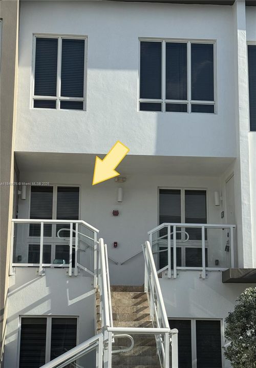 apt-213-10260 Nw 63rd Ter, Doral, FL, 33178-3076 | Card Image