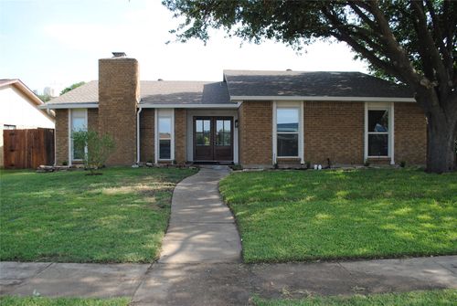 5241 Reed Dr, The Colony, TX, 75056-1242 | Card Image