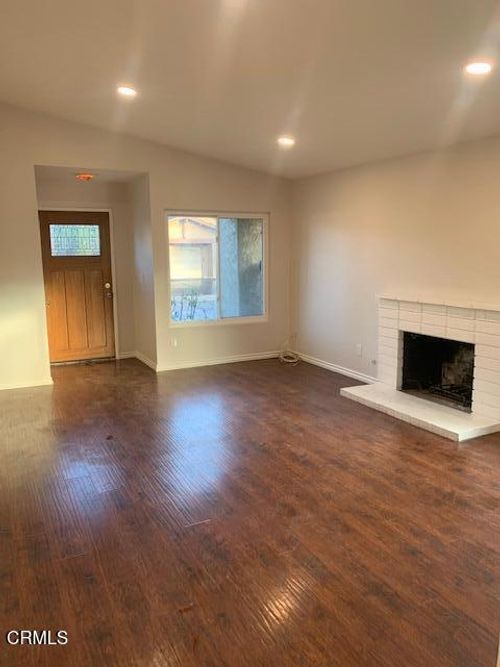 1235 Bobwhite Ct, Ventura, CA, 93003 | Card Image