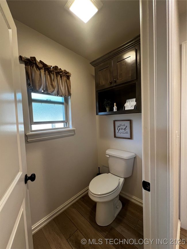 16265 N 573 Rd, House other with 3 bedrooms, 2 bathrooms and null parking in Tahlequah OK | Image 20
