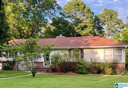 2505 2nd St, Center Point, AL, 35215-2506 | Card Image