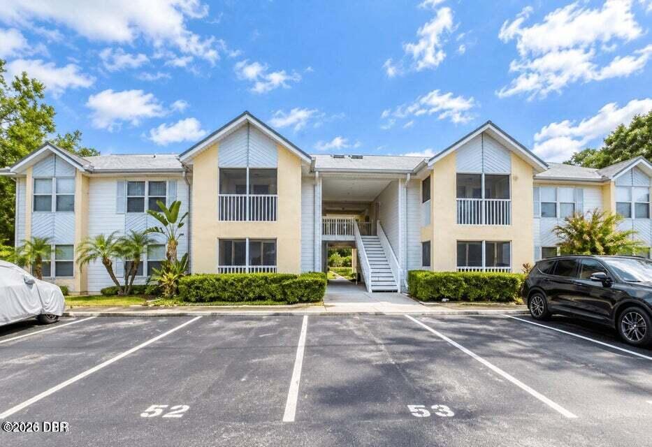 Residential Lease in Daytona Beach