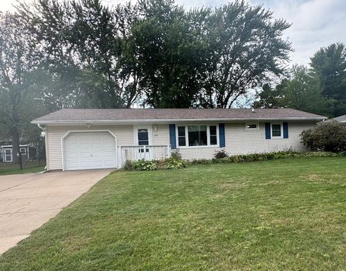 1220 Perry Street, Chippewa Falls, WI, 54729 | Card Image