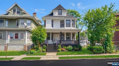 158 N 15th St, East Orange, NJ, 07017-5237 | Card Image