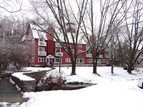 1c-1856 Quechee Main St, Quechee, VT, 05059-3013 | Card Image