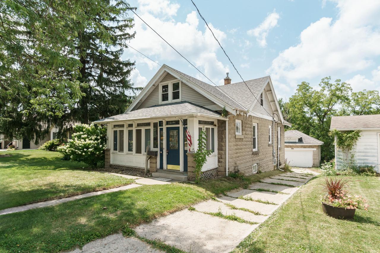 John St, Mayville, WI 53050