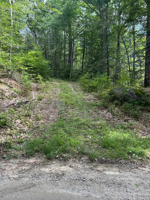 91 & 93 Brook Road, Mont Vernon, NH, 03057 | Card Image