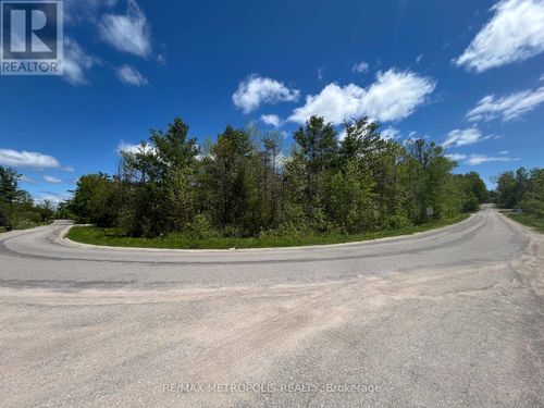 593 Lakeshore Road E, Oro Medonte, ON, L5G1J4 | Card Image
