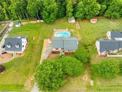 1120 Woodbury Road, King, NC, 27021 | Card Image