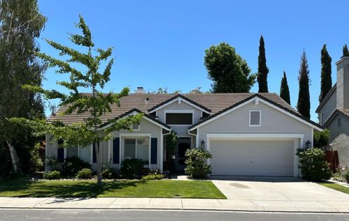 1824 Rail Street, Manteca, CA, 95337 | Card Image