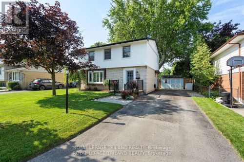 464 Regal Dr, London, ON, N5Y1J9 | Card Image