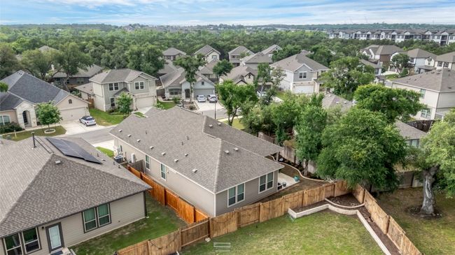 Aerial view with a residential view | Image 32