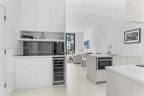 204-501 Ne 31st St, Miami, FL, 33137-4478 | Card Image