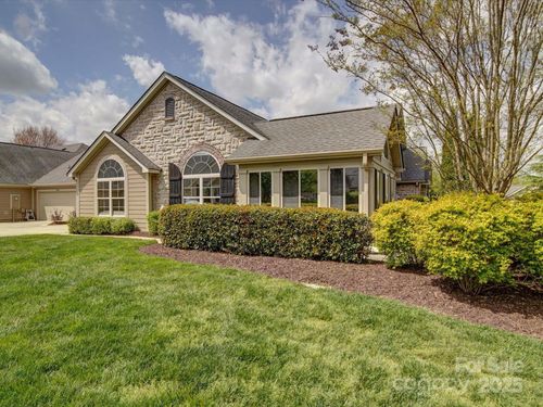 4754 Polo Gate Blvd, Charlotte, NC, 28216-6810 | Card Image