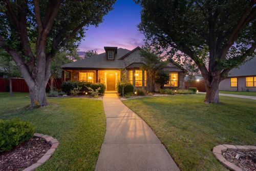 408 Willow Bend Dr, Murphy, TX, 75094-3319 | Card Image