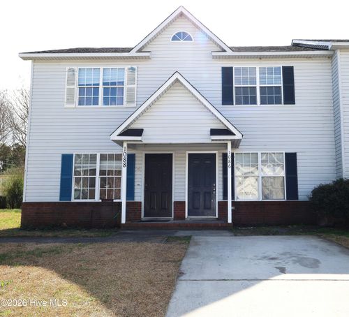 1086 W Pueblo Dr, Jacksonville, NC, 28546-9586 | Card Image