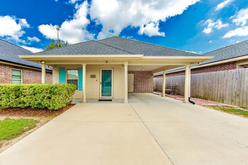 123 Sea Blue Ln, Gray, LA, 70359-4701 | Card Image