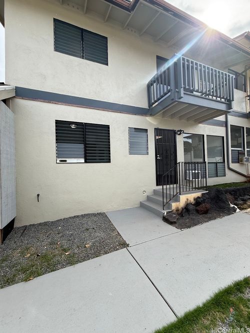 949 8th Ave, Honolulu, HI, 96816-7130 | Card Image