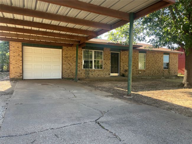 179 Oakland St, House other with 3 bedrooms, 2 bathrooms and null parking in Graham TX | Image 20
