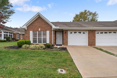 327 Forest Glen Cir, Murfreesboro, TN, 37128-2801 | Card Image