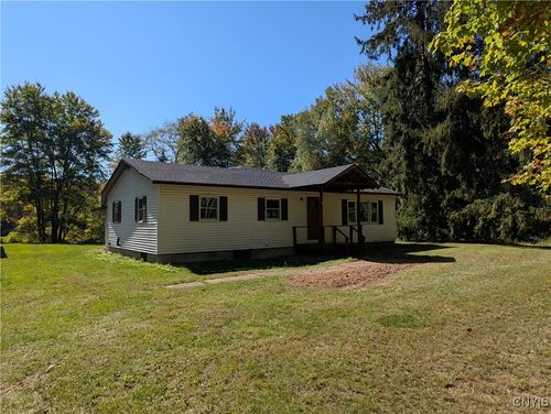 123 Knapp Rd, Constantia, NY, 13044-2786 | Card Image