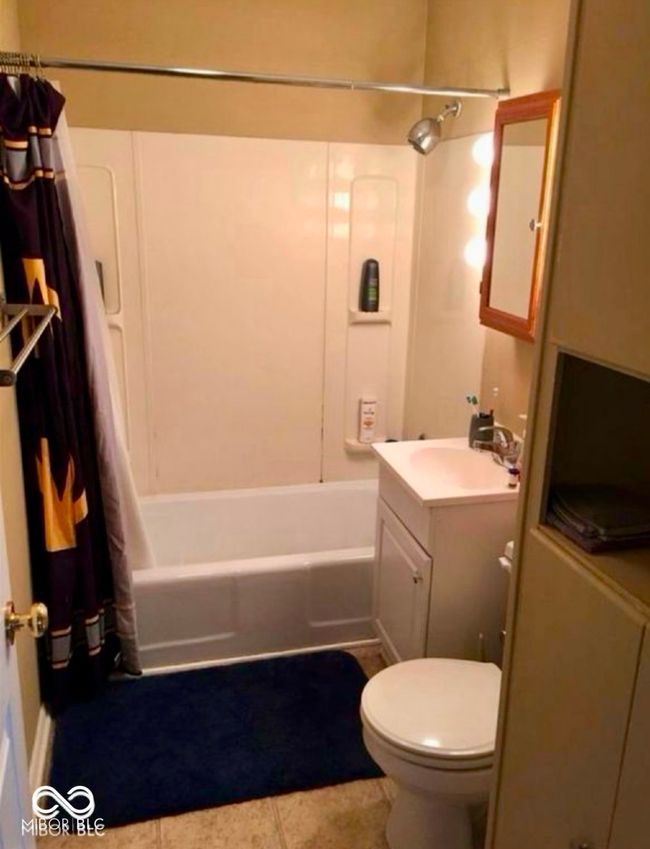 2627 E Dekist St, House other with 3 bedrooms, 2 bathrooms and null parking in Bloomington IN | Image 11