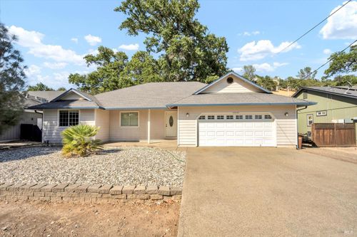 18230 Hidden Valley Rd, Hidden Valley Lake, CA, 95467-8039 | Card Image