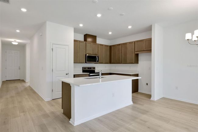 2950 Supermarine Loop, House other with 4 bedrooms, 2 bathrooms and null parking in TAVARES FL | Image 14
