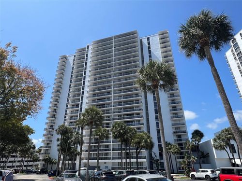 529-3731 N Country Club Dr, Aventura, FL, 33180-1733 | Card Image